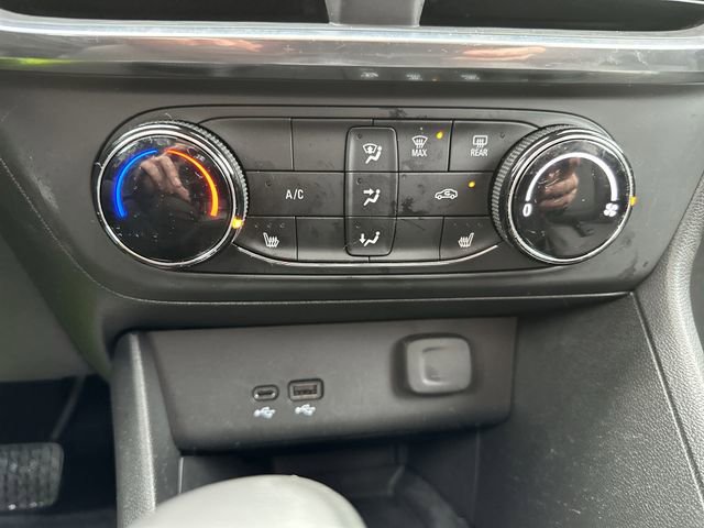 Used 2024 Buick Encore GX Preferred w/ Comfort Package image 20