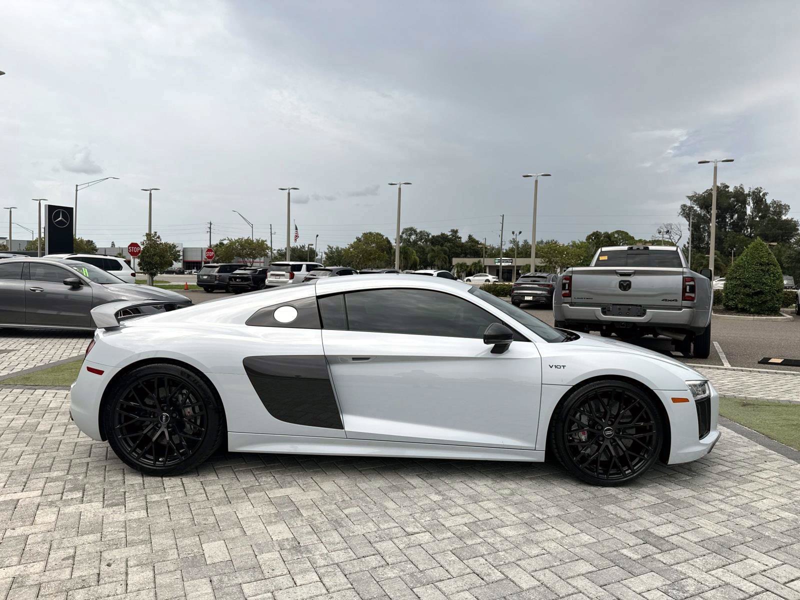 Used 2018 Audi R8 V10 plus AWD/4WD image 6