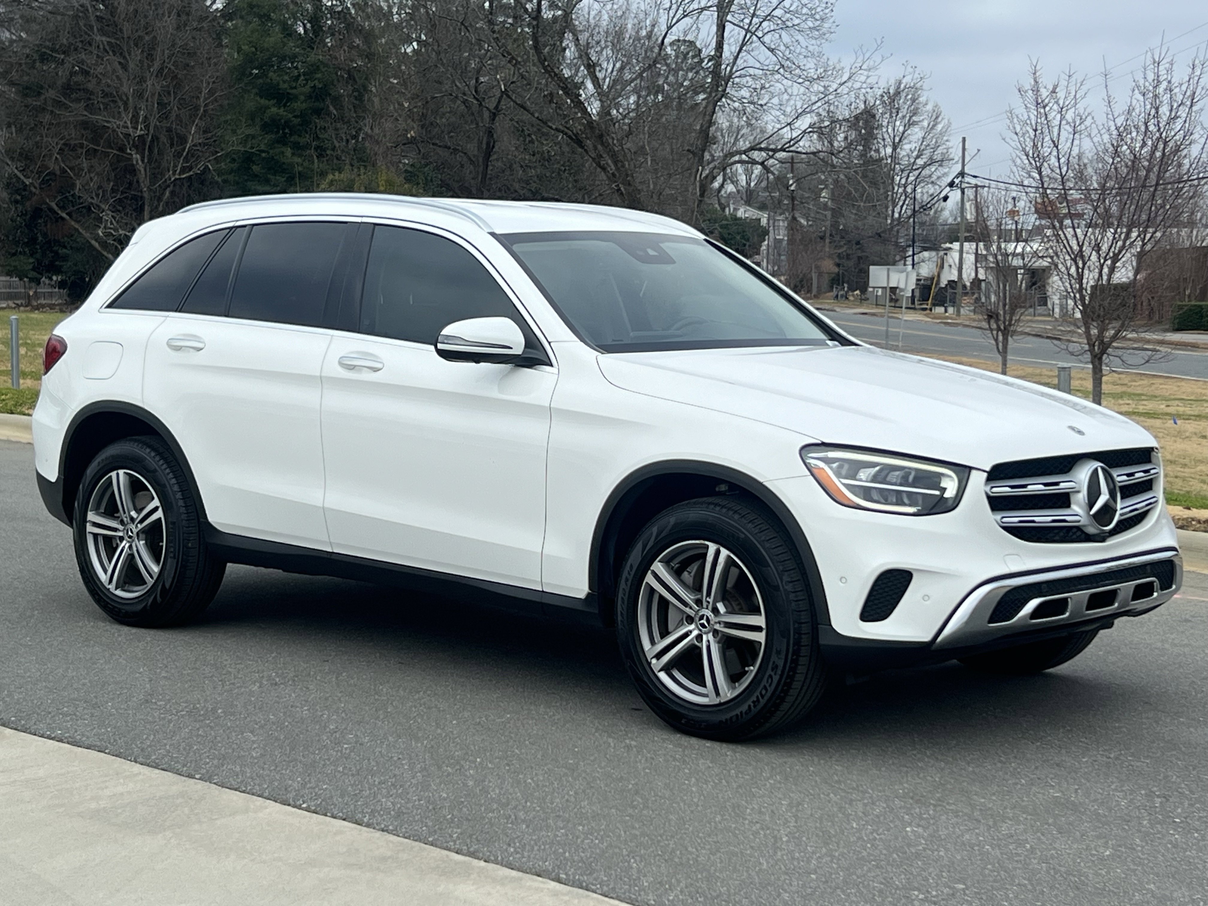 Used 2022 Mercedes-Benz GLC 300 video 1