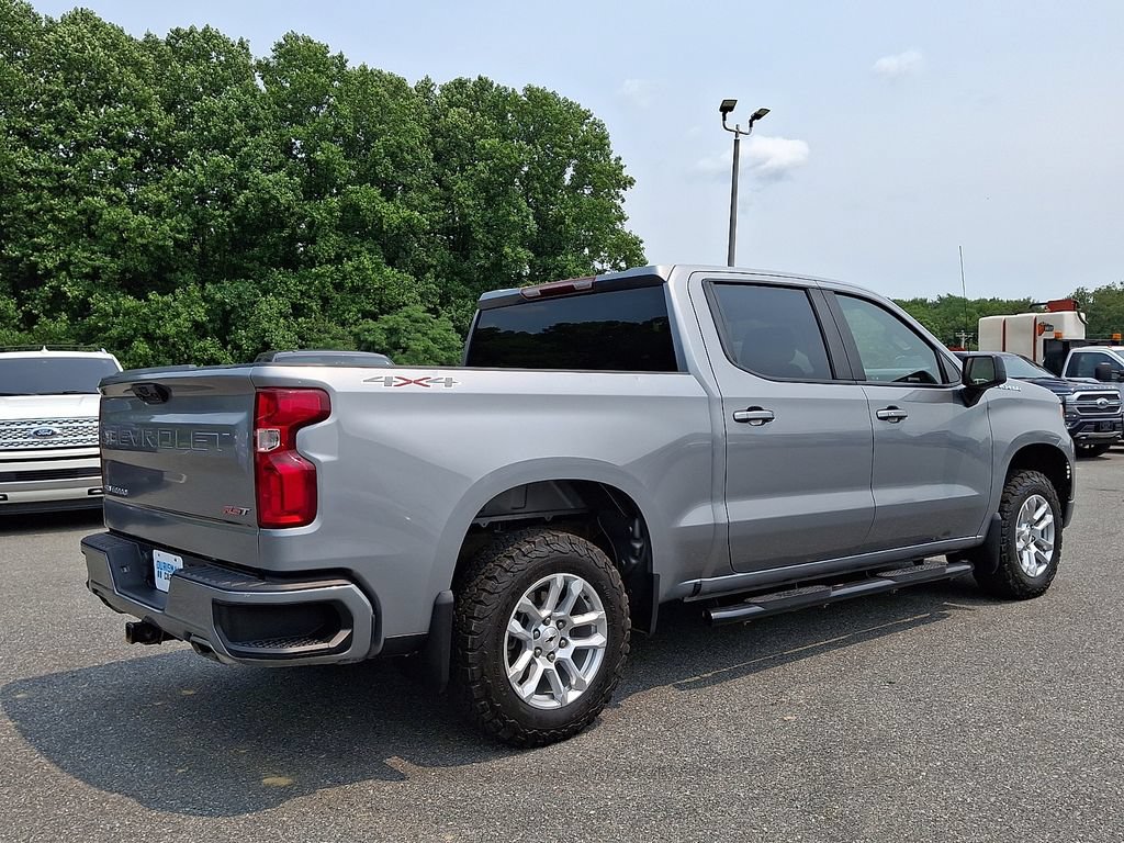 Used 2023 Chevrolet Silverado 1500 RST AWD/4WD image 6
