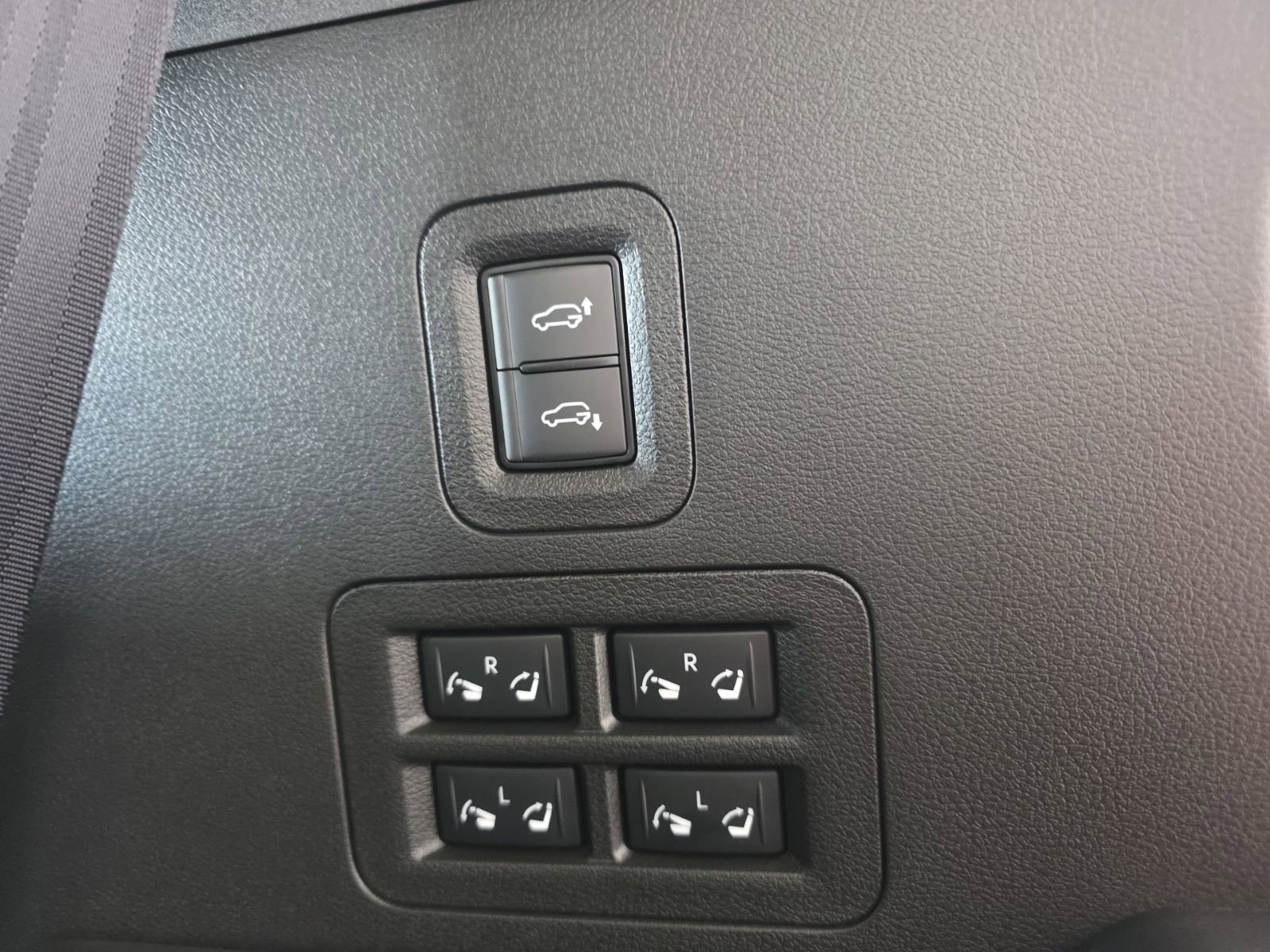 New 2026 INFINITI QX80 Autograph image 20