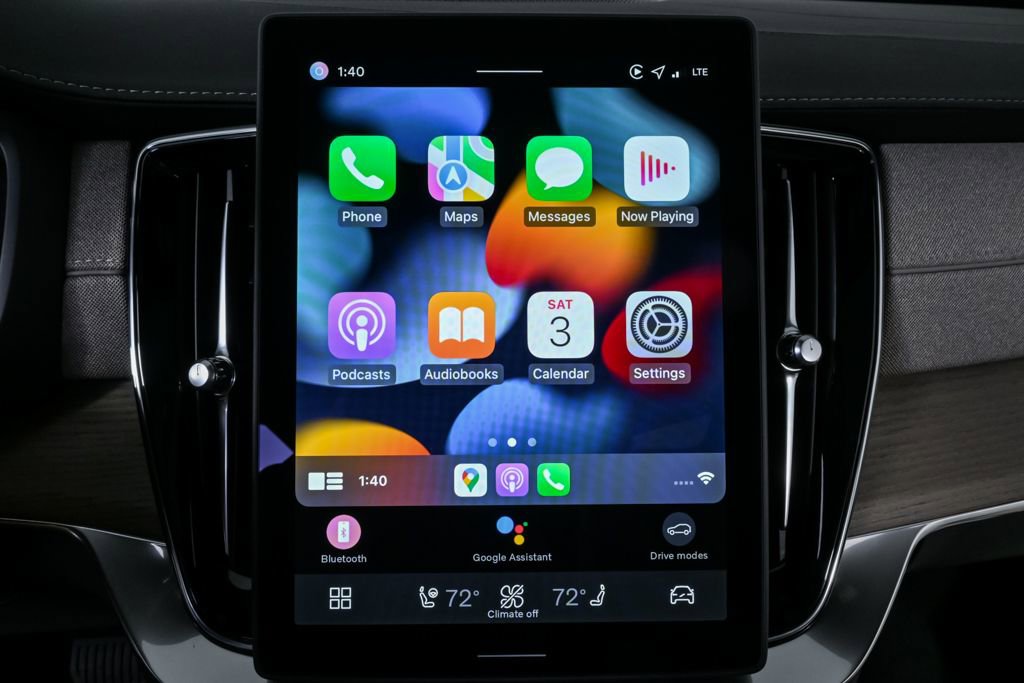 New 2026 Volvo XC90 B5 Ultra w/ Protection Package image 16