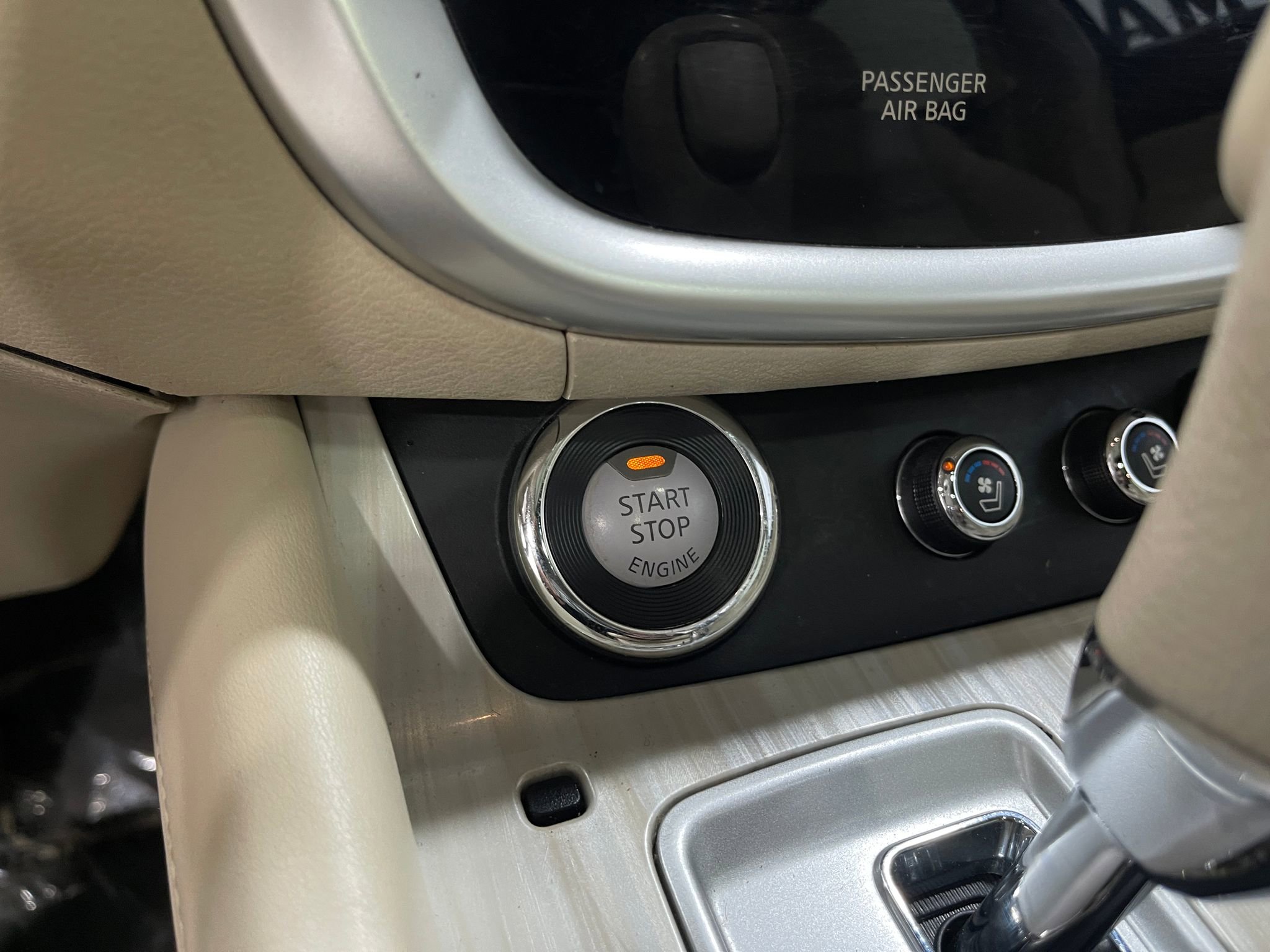 Used 2017 Nissan Murano Platinum w/ Platinum Technology Package FWD image 20