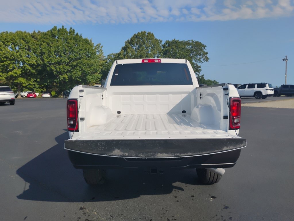 New 2026 RAM 2500 Tradesman AWD/4WD image 14