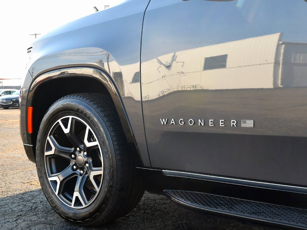 Used 2024 Jeep Wagoneer L Series III w/ Flexible Seating Group image 12