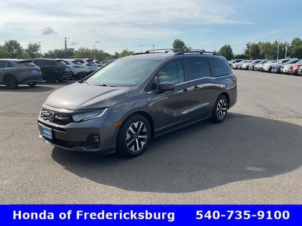 Certified 2026 Honda Odyssey EX-L image 2