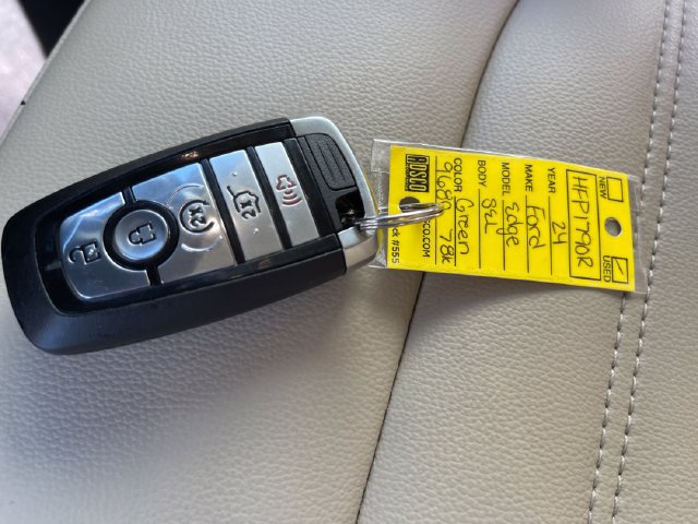 Used 2024 Ford Edge SEL w/ Convenience Package AWD/4WD image 19