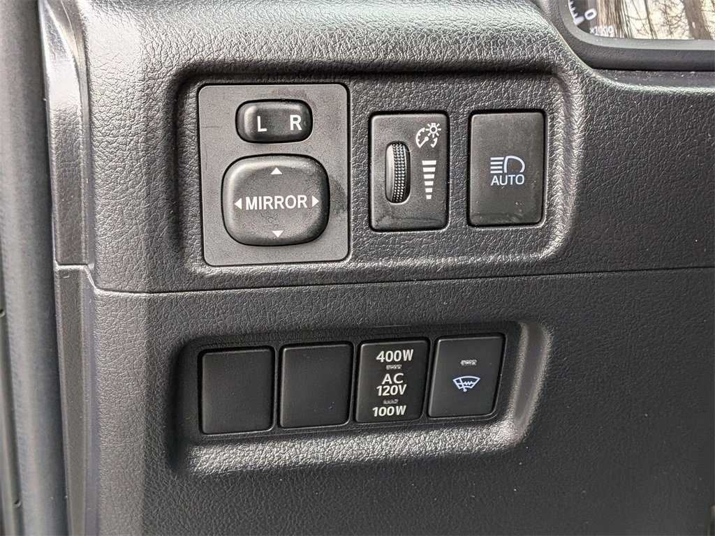 Used 2024 Toyota 4Runner TRD Off-Road Premium image 13