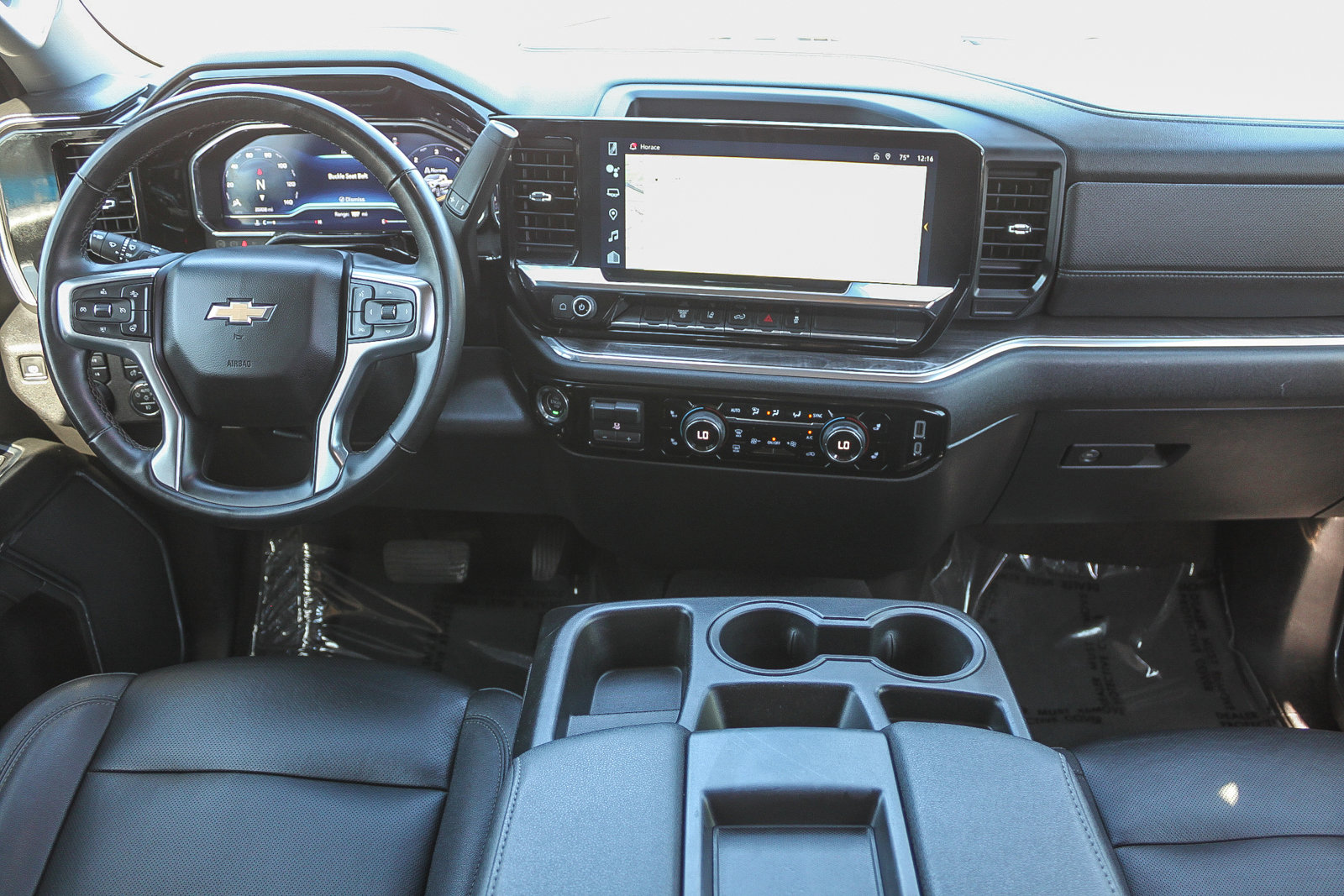 Used 2024 Chevrolet Silverado 2500 LTZ image 13