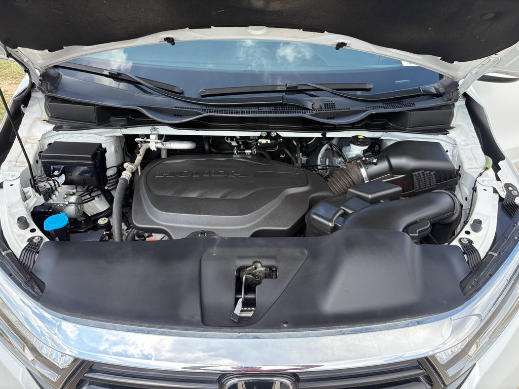 Certified 2022 Honda Odyssey Touring image 32