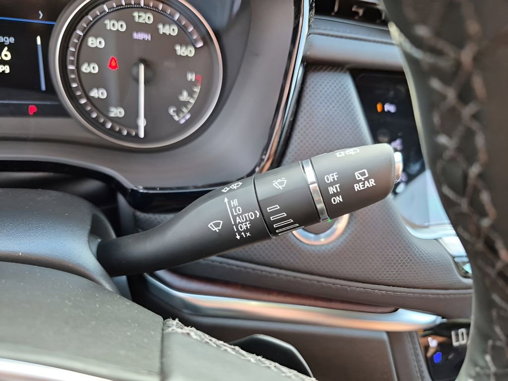 New 2026 Cadillac XT5 Premium Luxury w/ Driver Assist Package FWD image 39