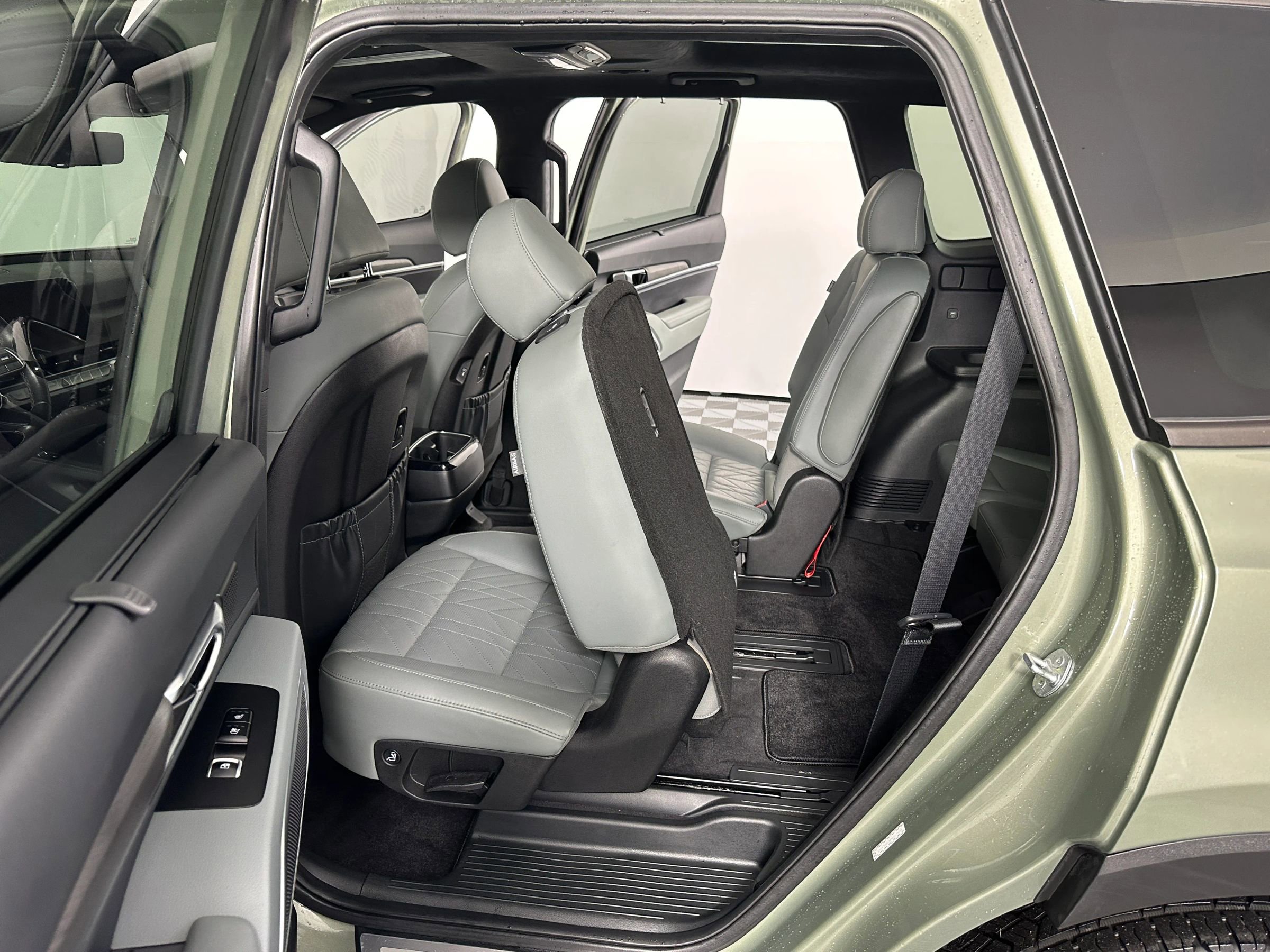 Used 2023 Kia Telluride SX Prestige X-Pro image 31