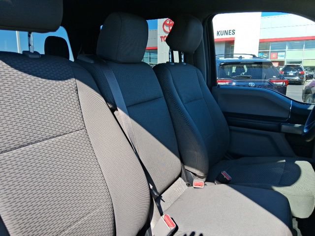 Used 2016 Ford F150 XLT image 12