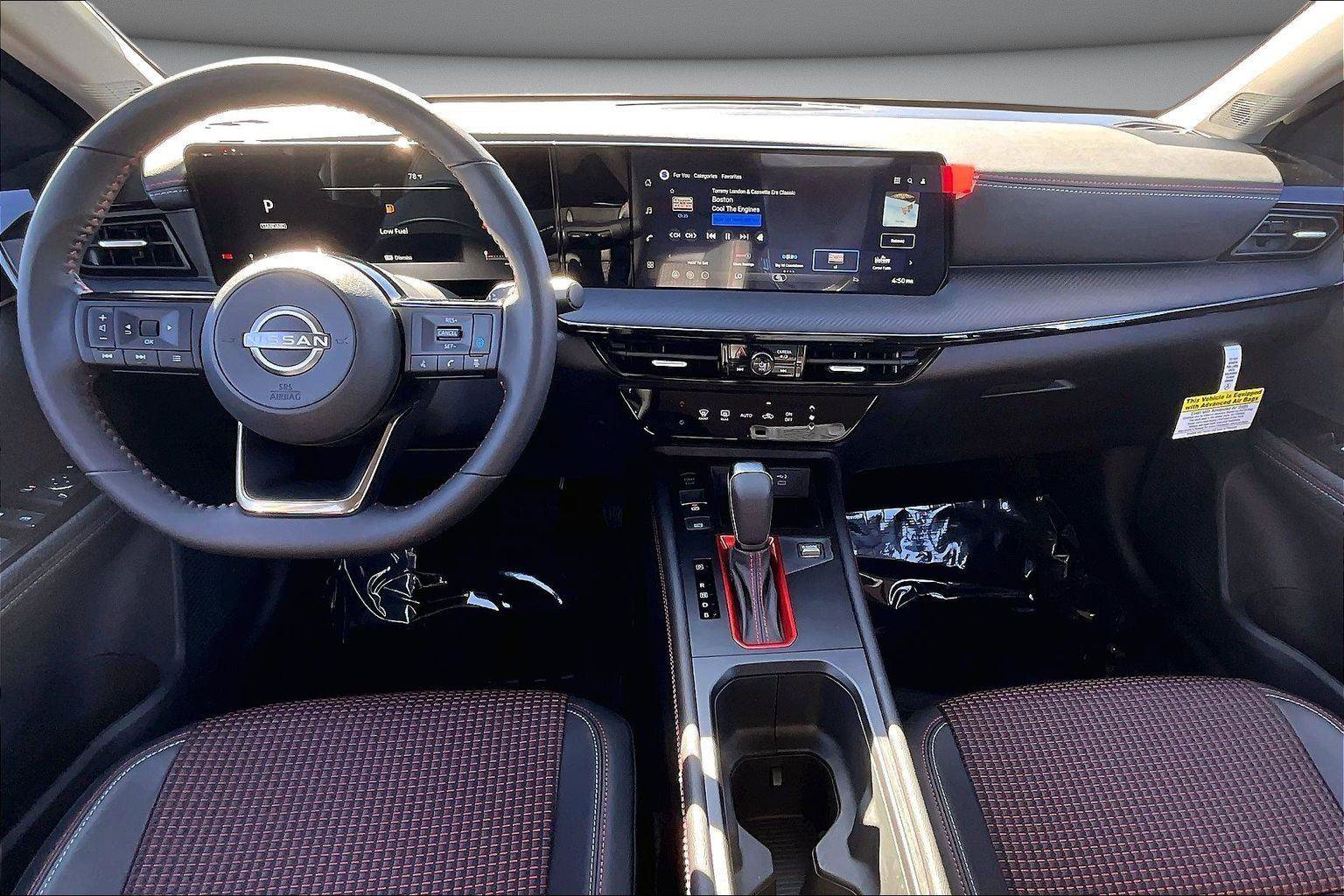 New 2026 Nissan Kicks SR AWD/4WD image 6