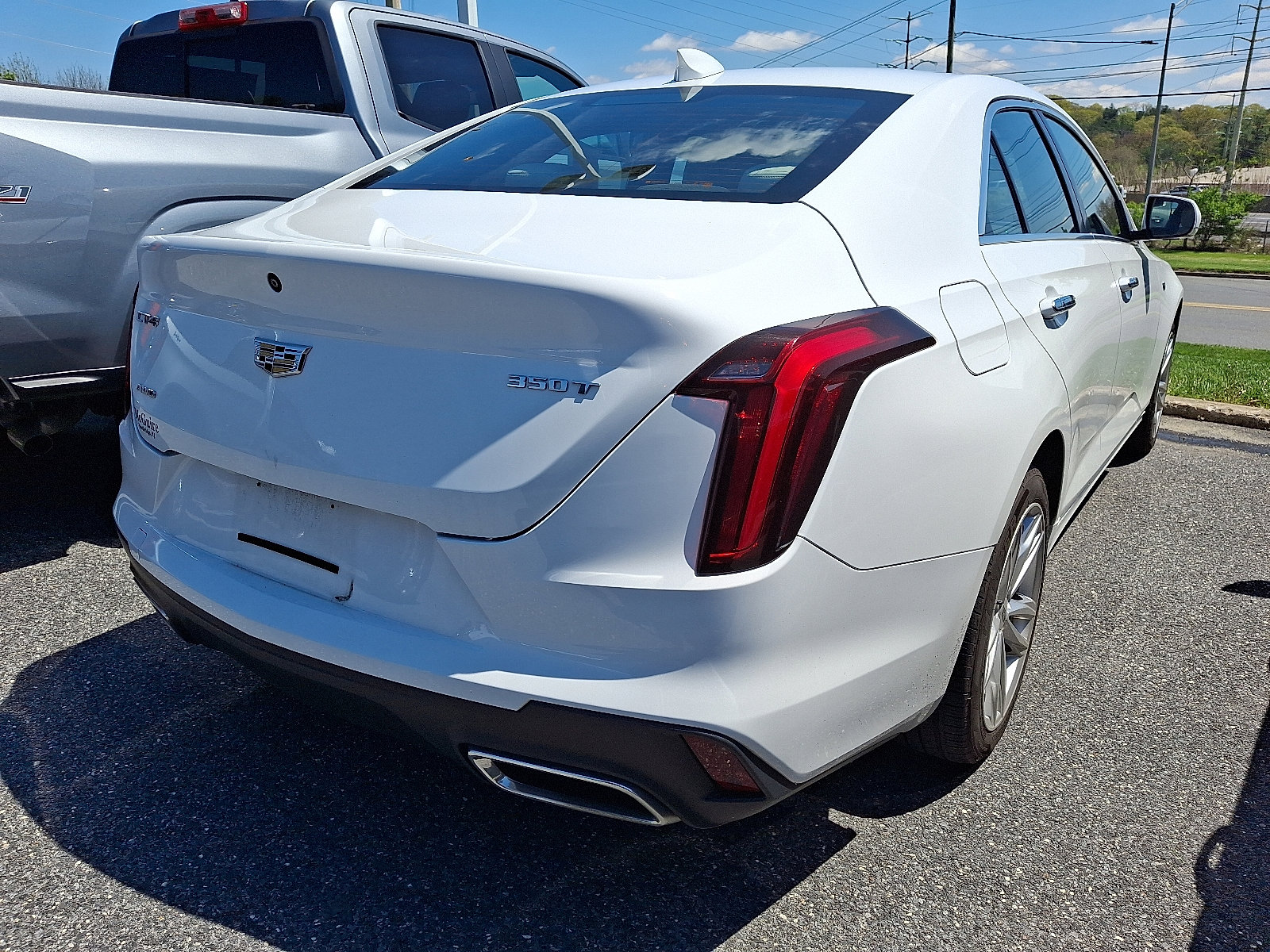 Used 2021 Cadillac CT4 Luxury w/ Sun And Sound Package AWD/4WD image 6