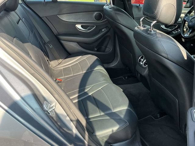 Used 2016 Mercedes-Benz C 300 4MATIC Sedan image 21