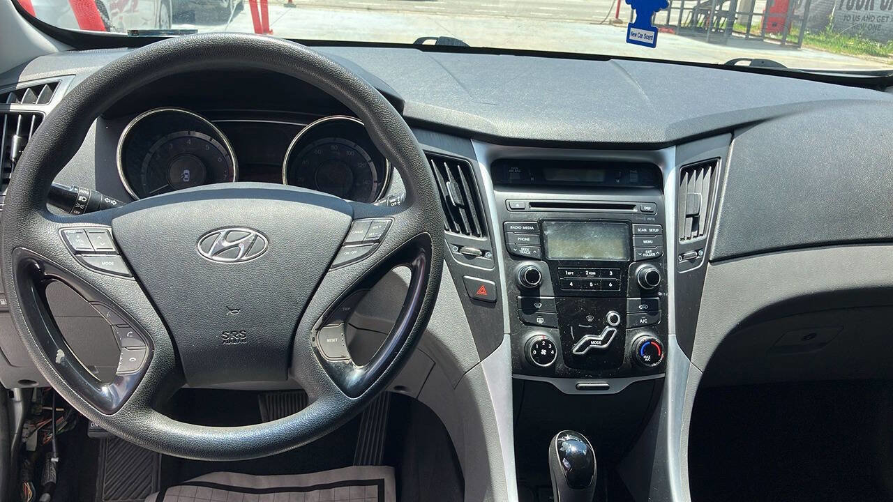 Used 2013 Hyundai Sonata GLS w/ Popular Equipment Pkg image 9