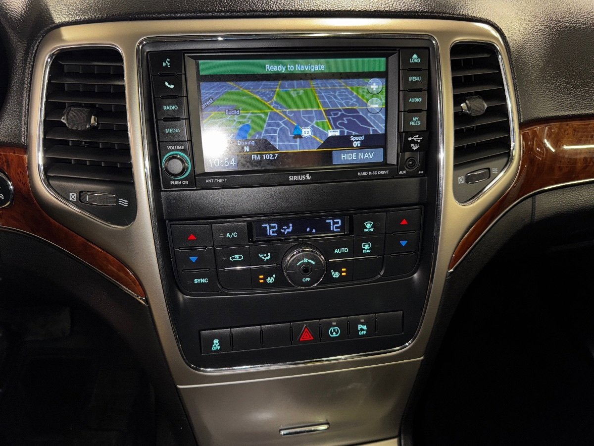 Used 2013 Jeep Grand Cherokee Limited w/ Trailer Tow Group image 24