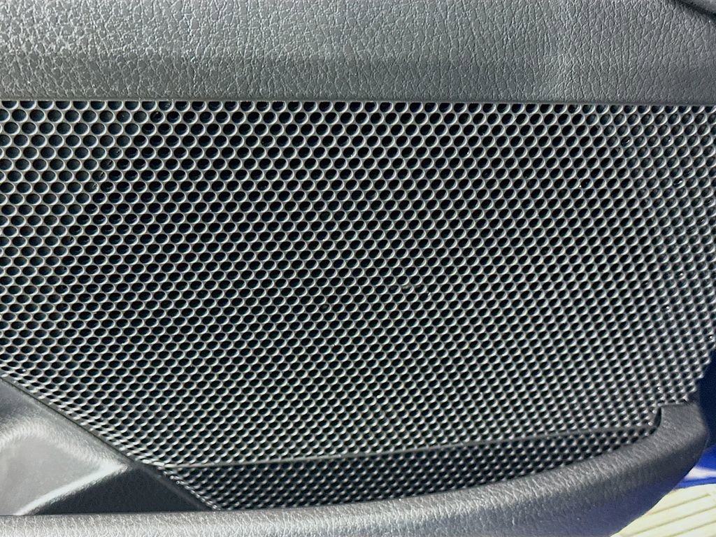 Used 2023 Toyota Camry SE image 18