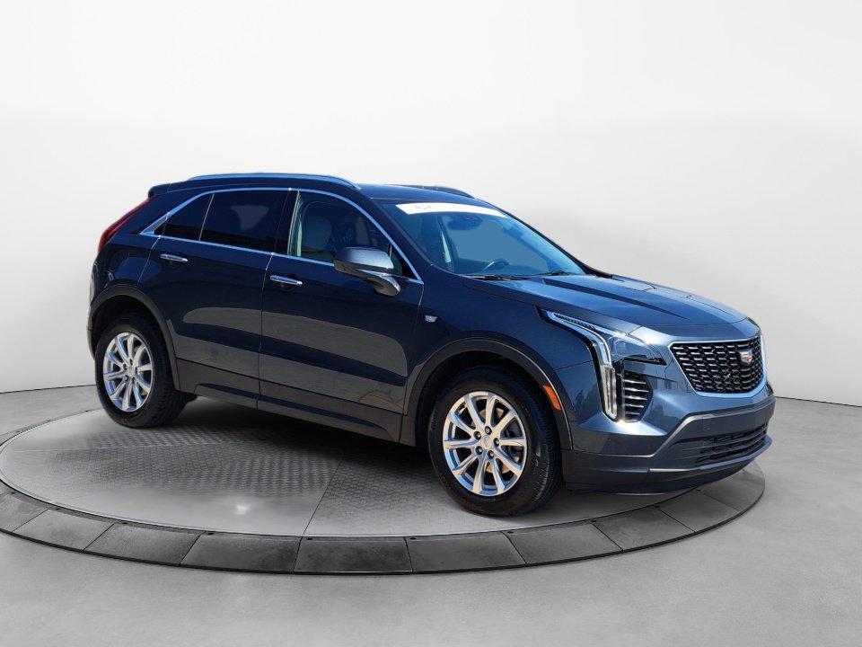 Certified 2021 Cadillac XT4 Luxury w/ Cold Weather Package