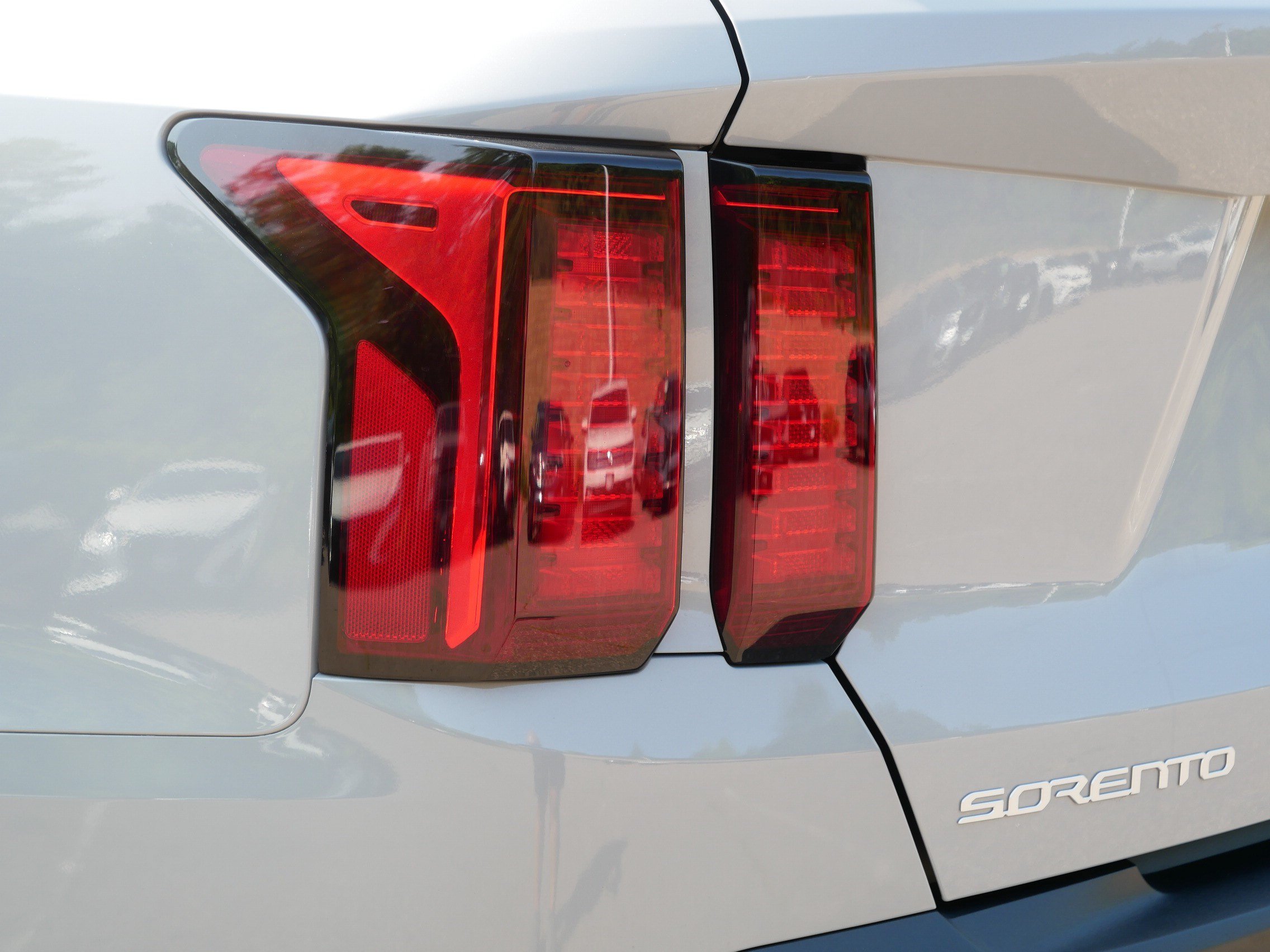 Certified 2023 Kia Sorento S w/ Panoramic Sunroof Package AWD/4WD image 17