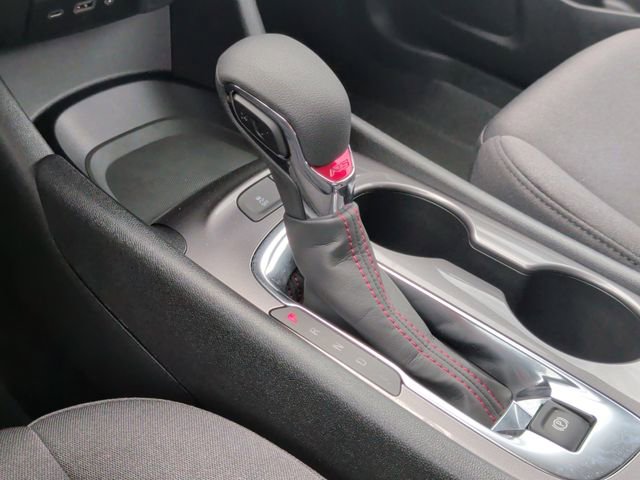 Used 2024 Chevrolet Malibu RS FWD image 21