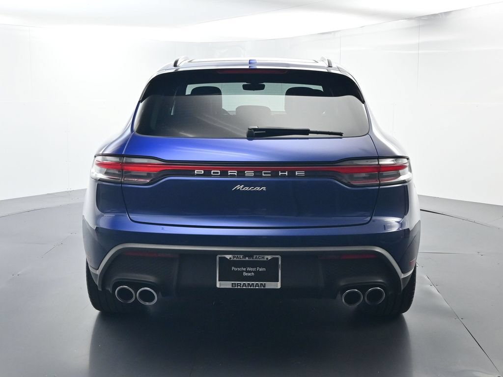 Certified 2024 Porsche Macan AWD/4WD image 13