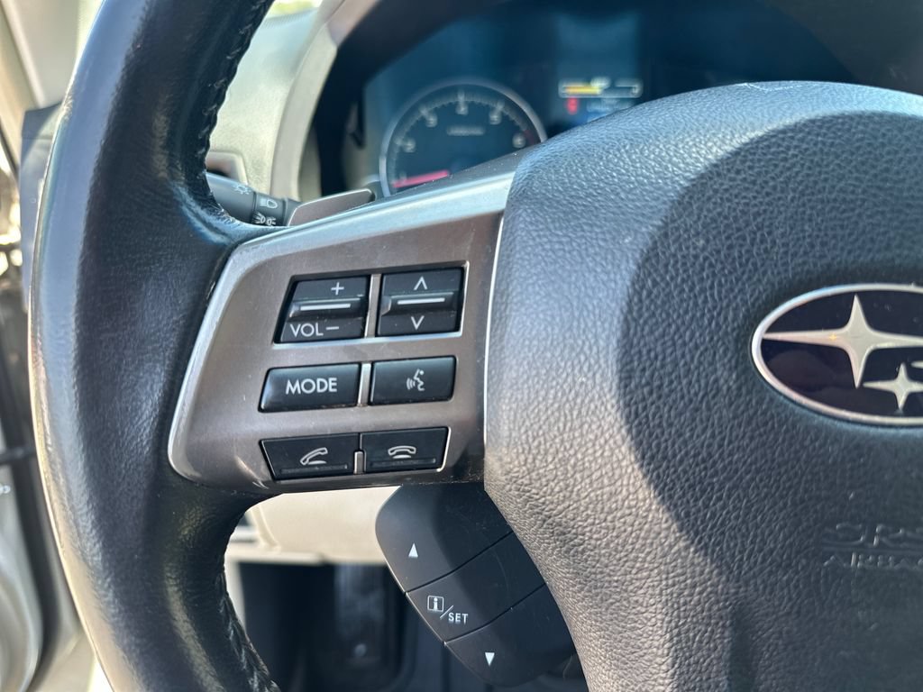 Used 2014 Subaru Outback 2.5i Limited w/ Accessory Value Package (OYT) AWD/4WD image 10