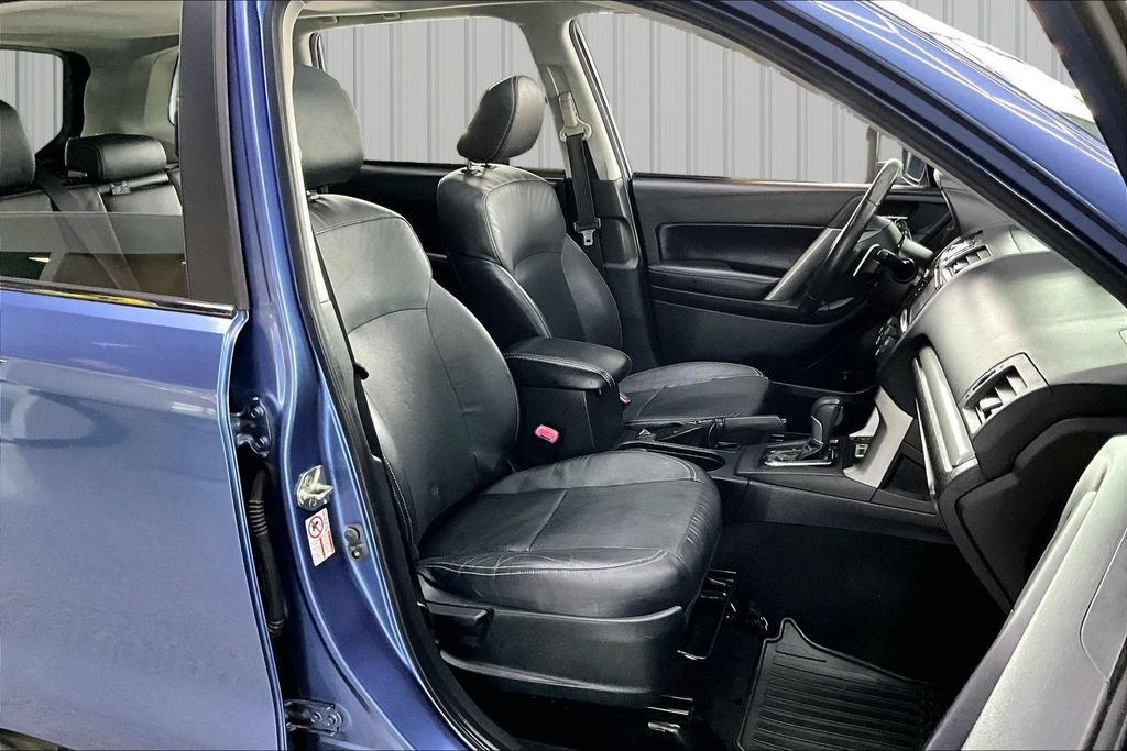 Used 2015 Subaru Forester 2.0XT Touring w/ Eyesight & Navigation System AWD/4WD image 30