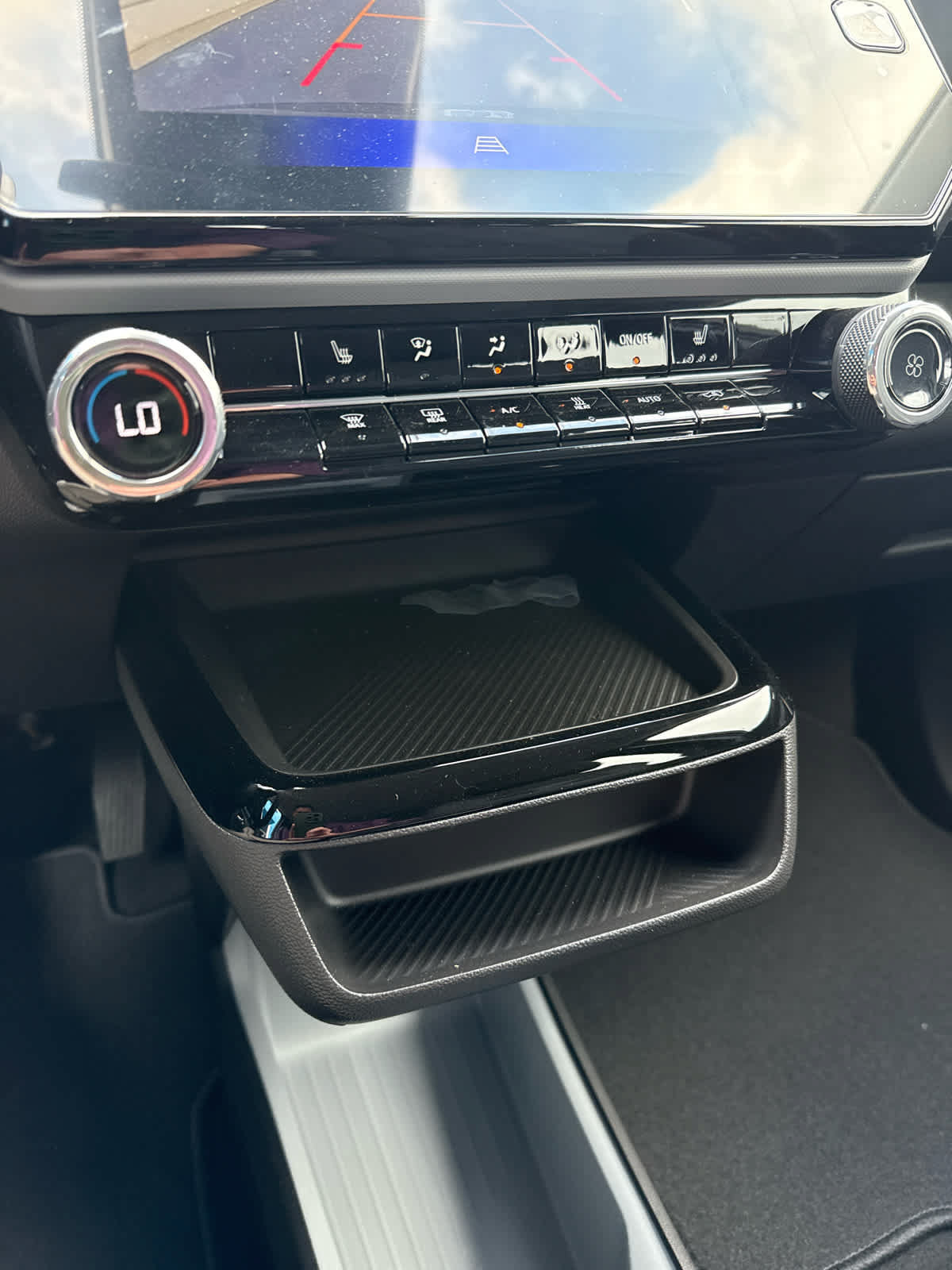 New 2027 Chevrolet Bolt LT w/ Comfort Package FWD image 24