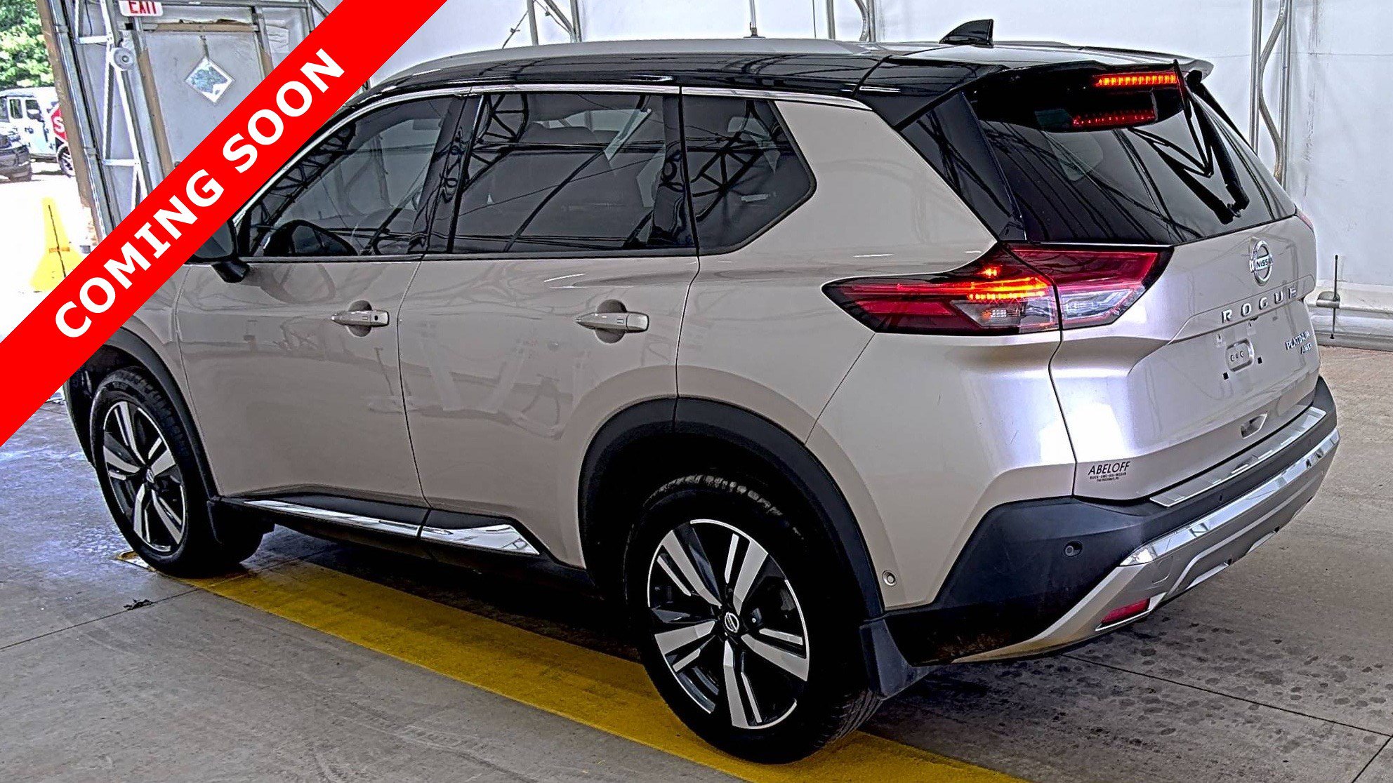 Used 2021 Nissan Rogue Platinum AWD/4WD image 4