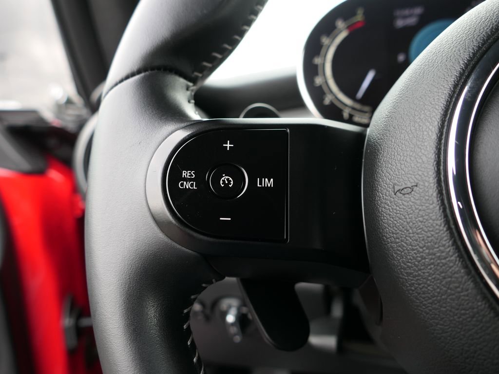 Used 2023 MINI Cooper S image 12