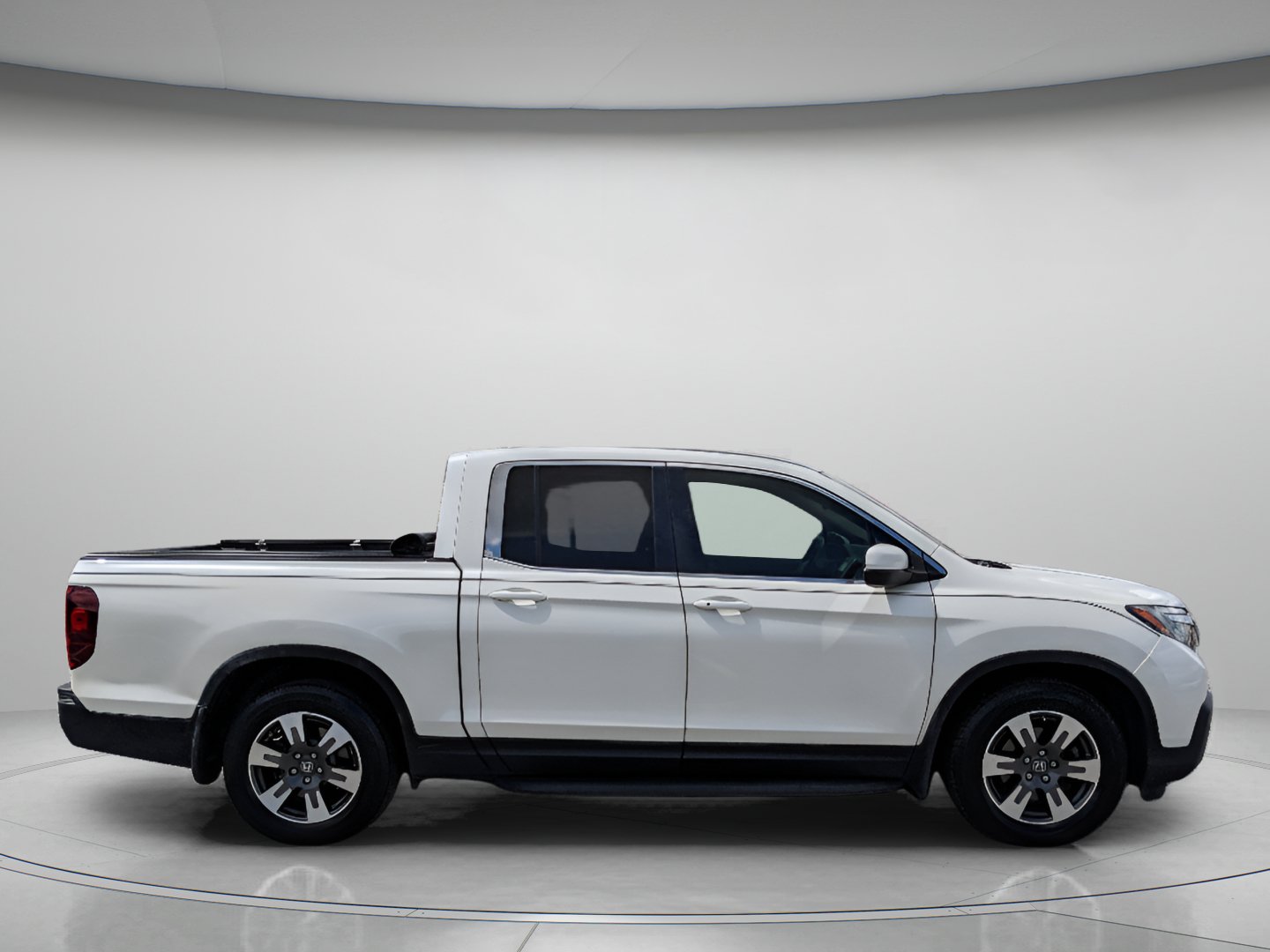 Used 2018 Honda Ridgeline RTL image 9