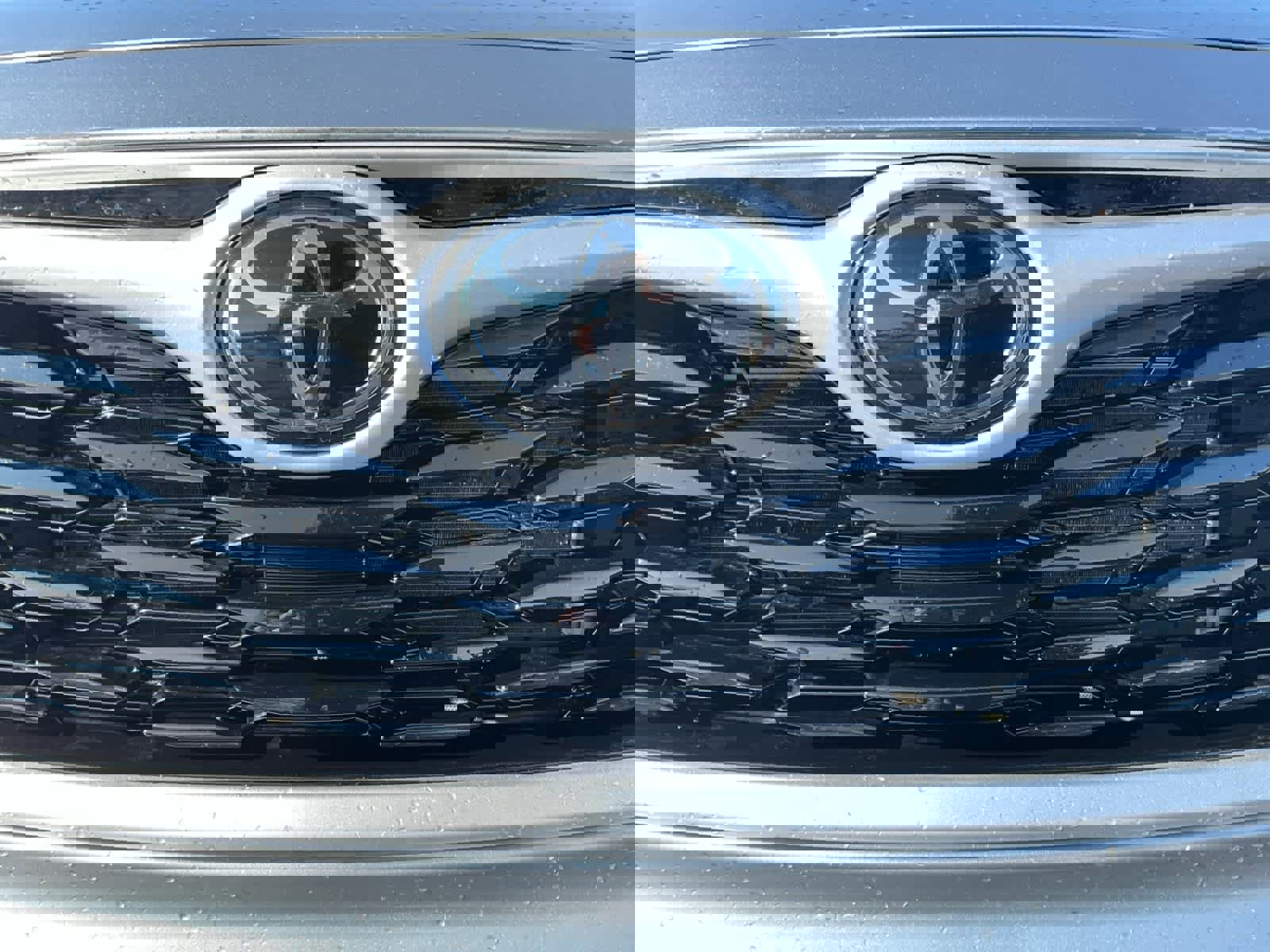 Used 2022 Toyota Highlander XLE image 10