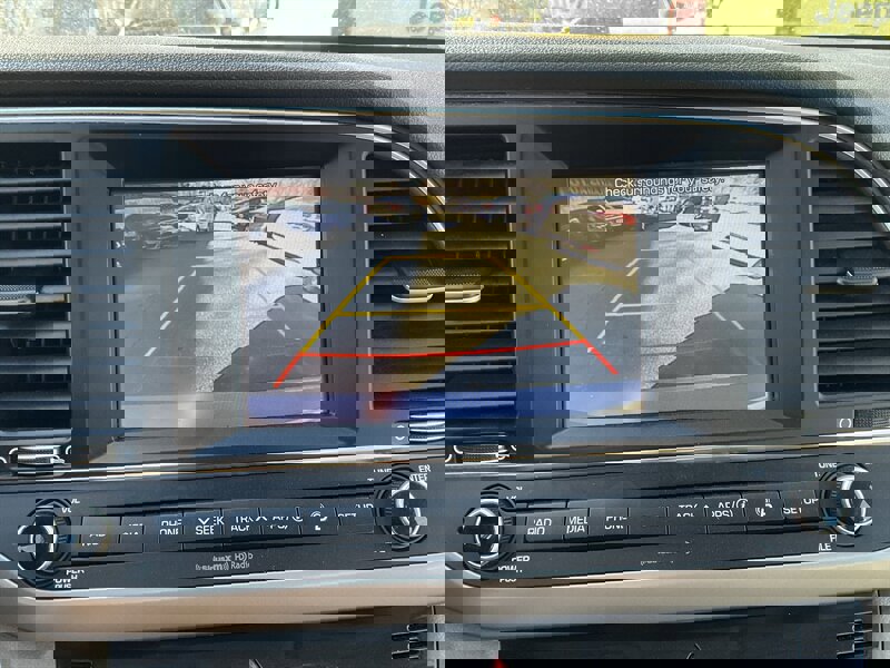 Used 2017 Hyundai Elantra Limited image 21