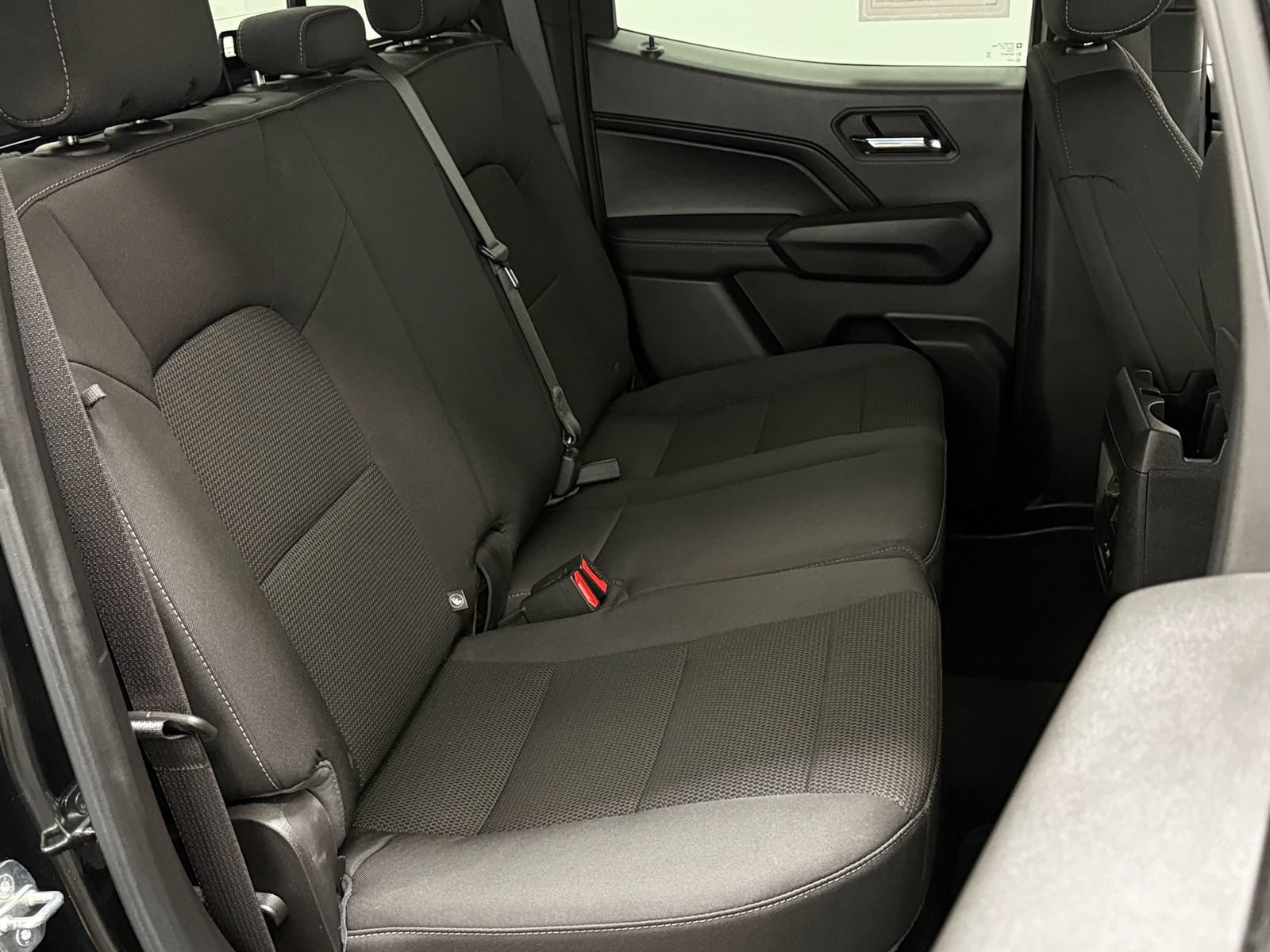 Used 2023 GMC Canyon Elevation w/ Convenience Package AWD/4WD image 14