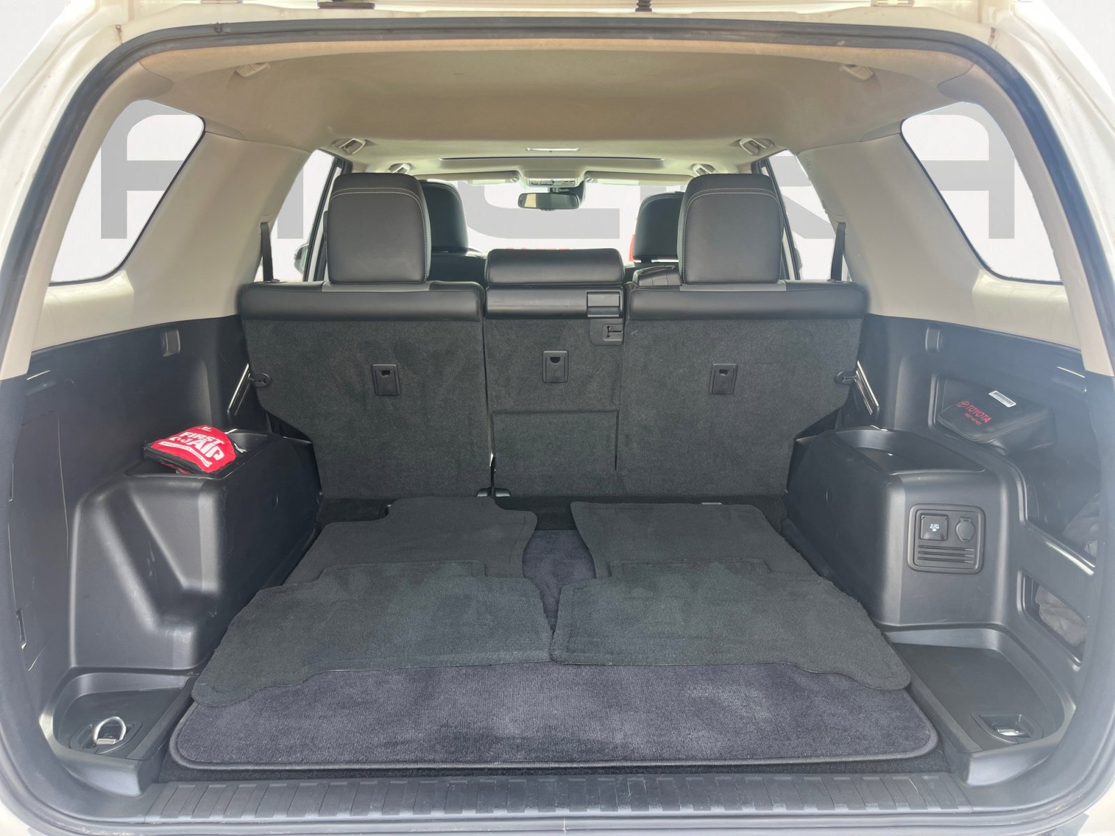 Used 2021 Toyota 4Runner SR5 Premium w/ Moonroof Package image 8