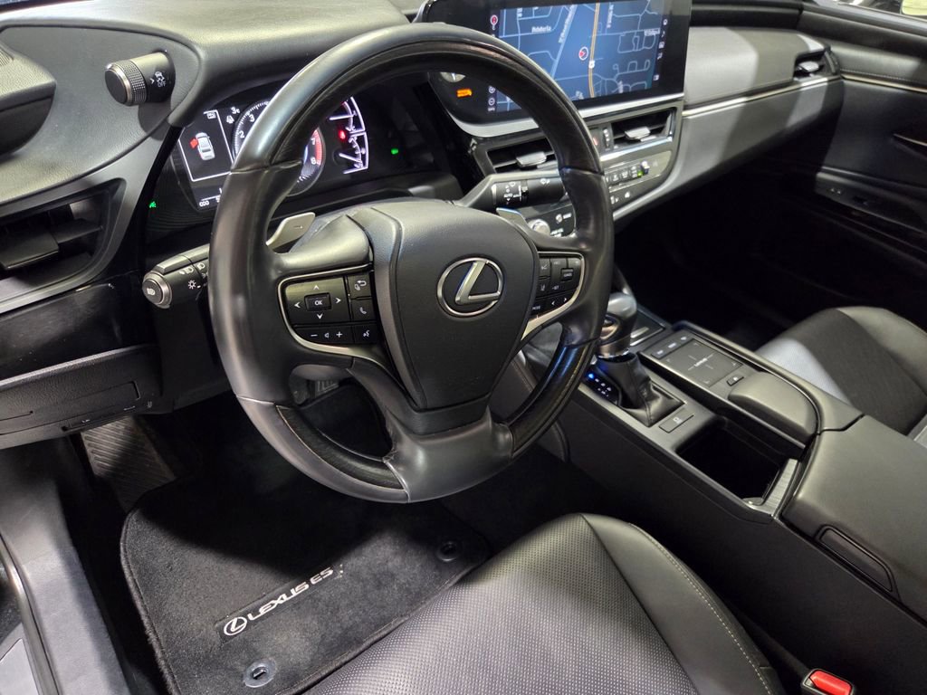 Used 2022 Lexus ES 350 w/ Premium Package image 5