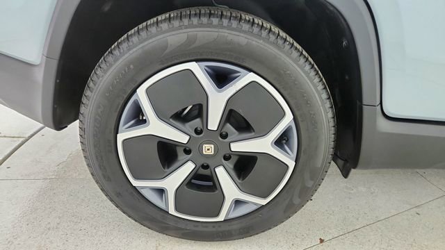 Used 2024 Rivian R1T Adventure image 59