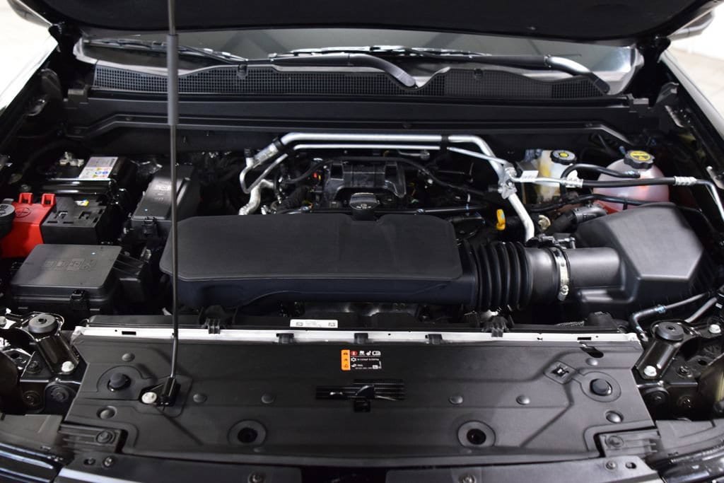 New 2026 Chevrolet Colorado ZR2 w/ Technology Package AWD/4WD image 33