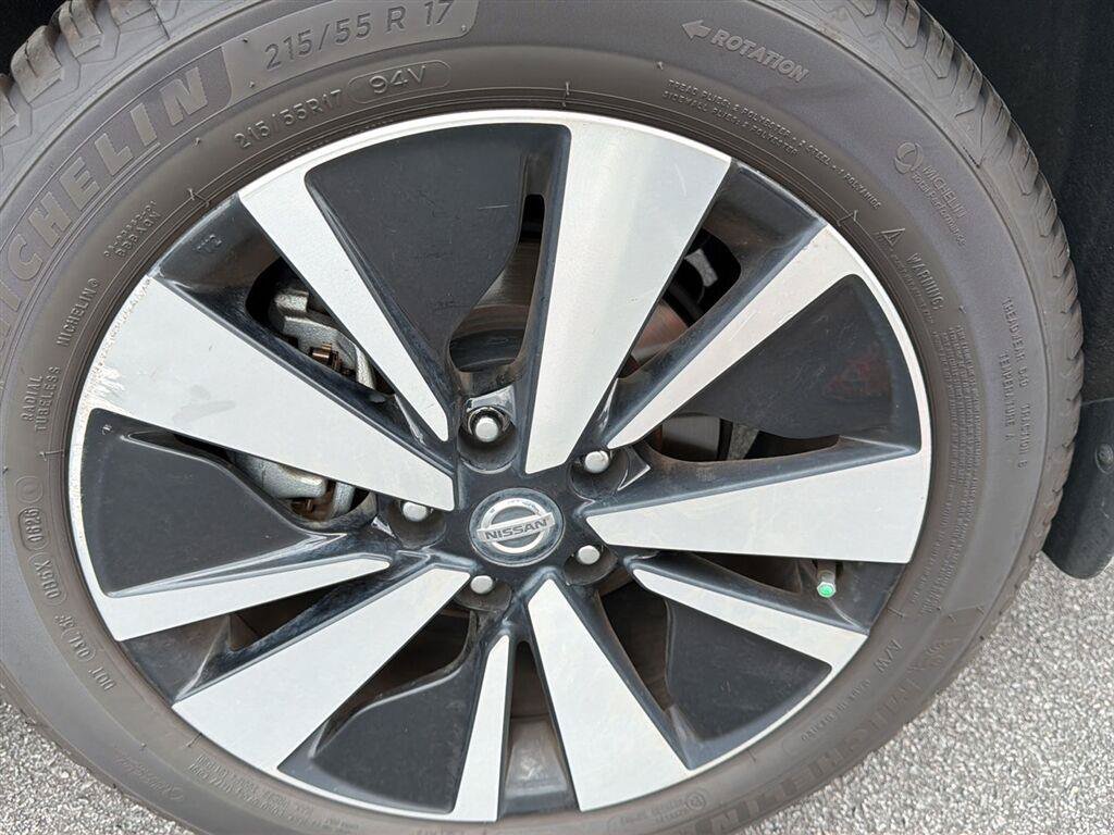 Certified 2022 Nissan Altima 2.5 SL AWD/4WD image 10