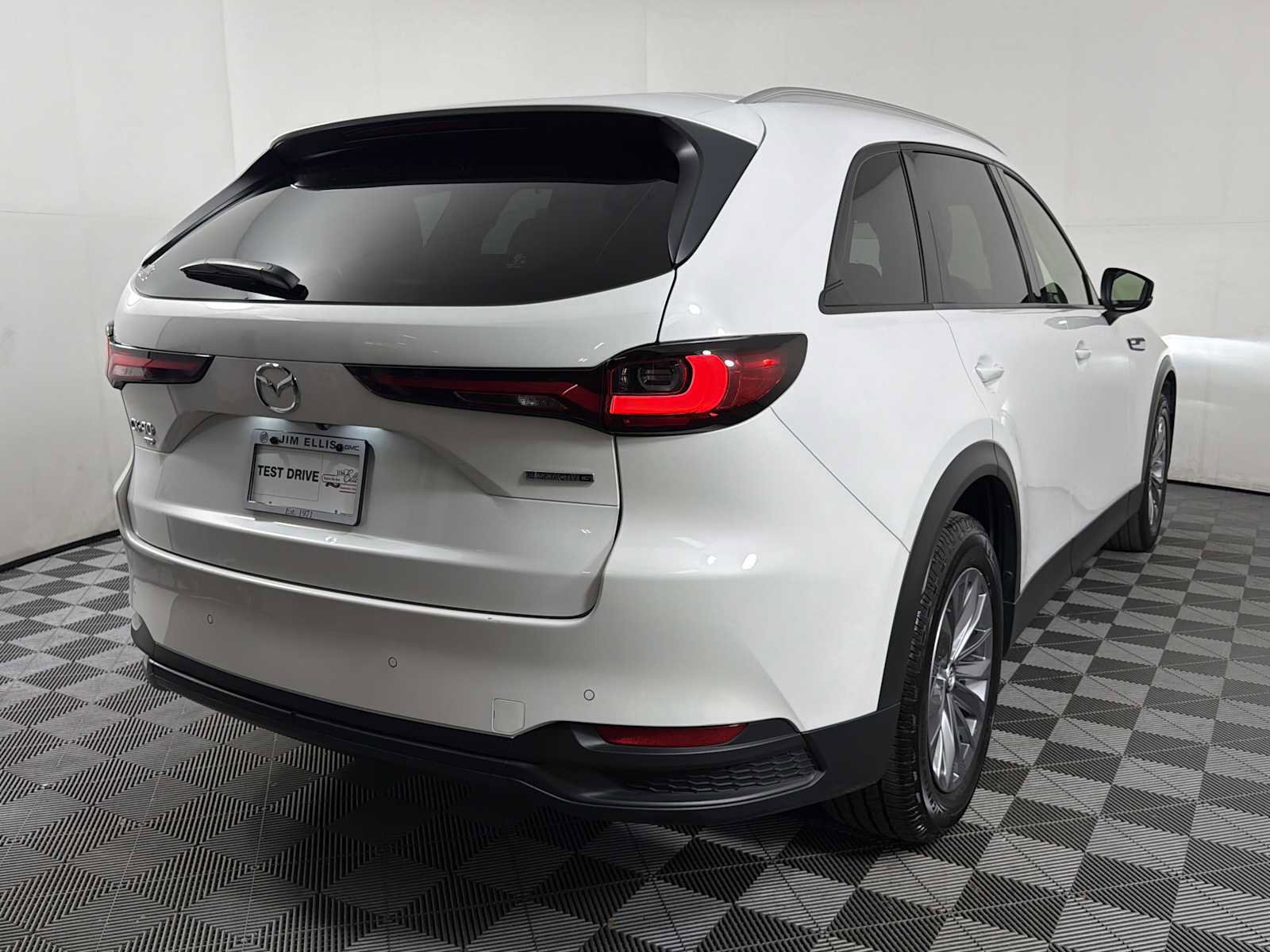 Used 2025 MAZDA CX-90 3.3 Turbo w/ Preferred Package AWD/4WD image 6