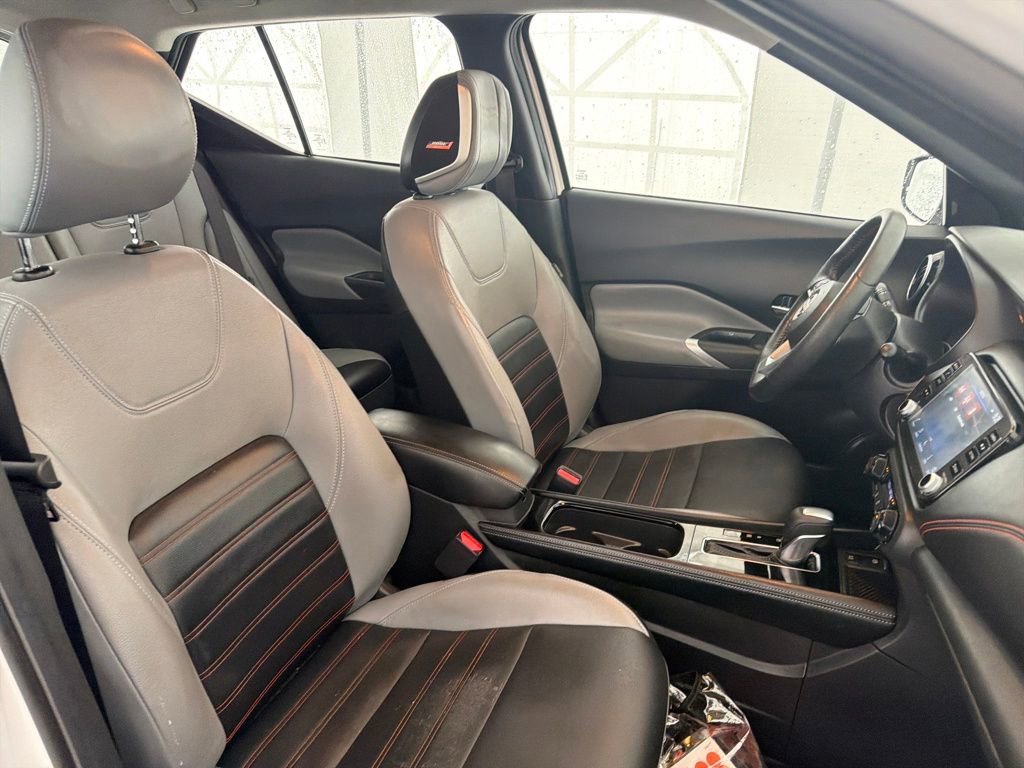 Used 2024 Nissan Kicks SR w/ SR Premium Package image 30