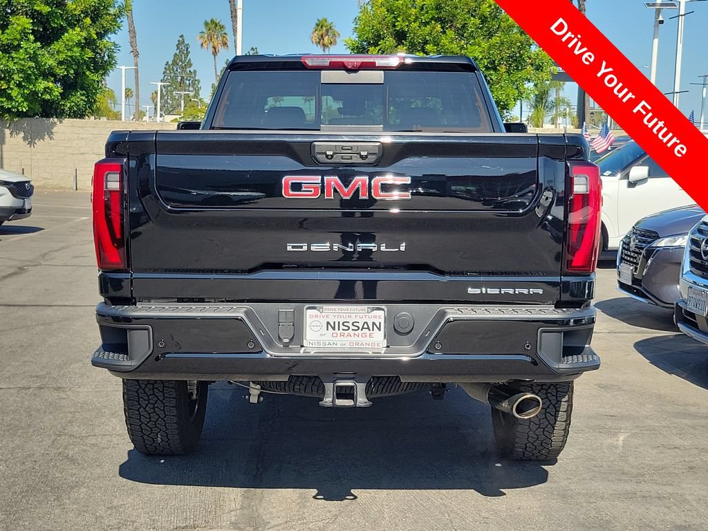 Used 2025 GMC Sierra 2500 Denali w/ Technology Package AWD/4WD image 37