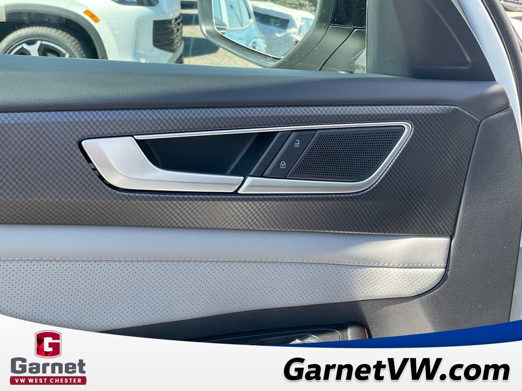 New 2026 Volkswagen Atlas Peak Edition AWD/4WD image 32