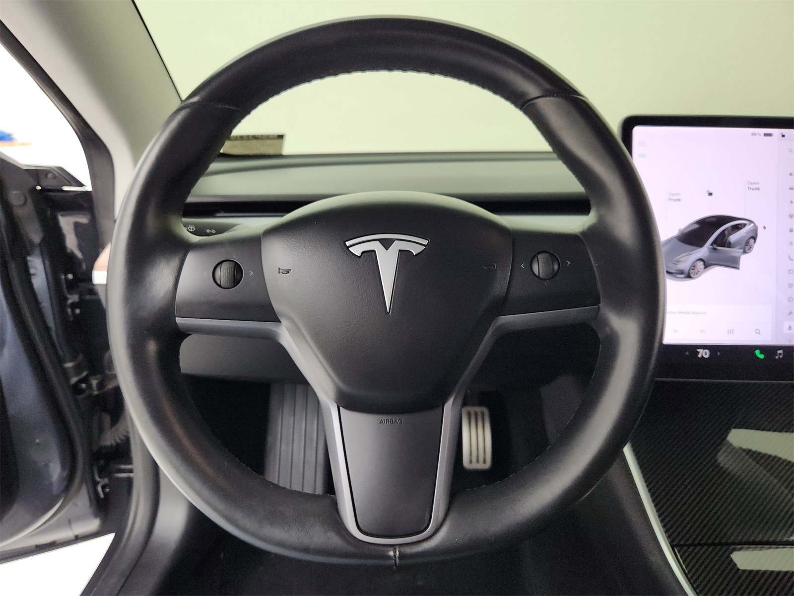 Used 2018 Tesla Model 3 Long Range image 3