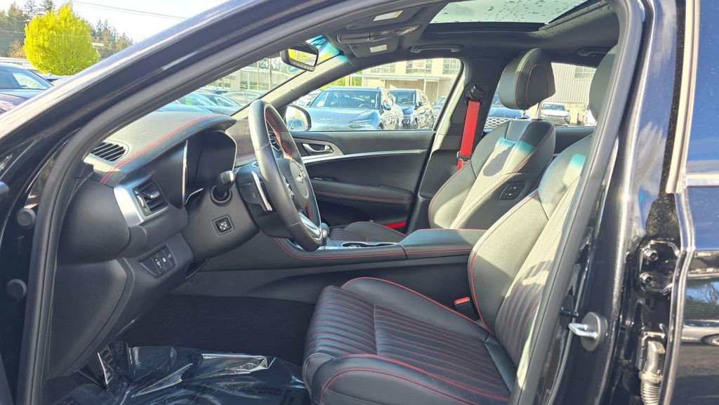 Used 2023 Genesis G70 2.0T w/ Sport Prestige Package image 20