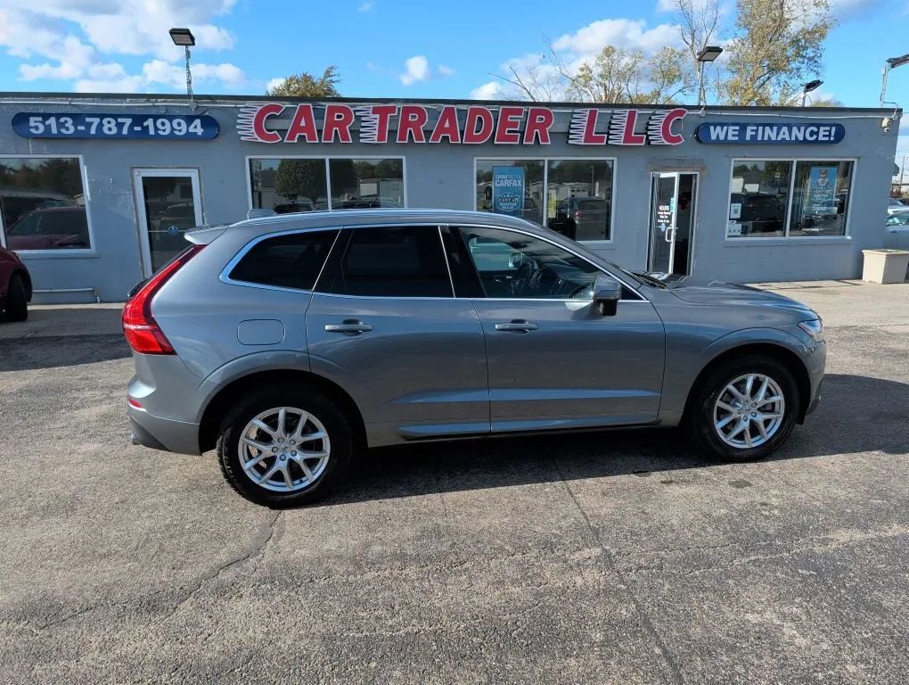 Used 2021 Volvo XC60 T5 Momentum image 37