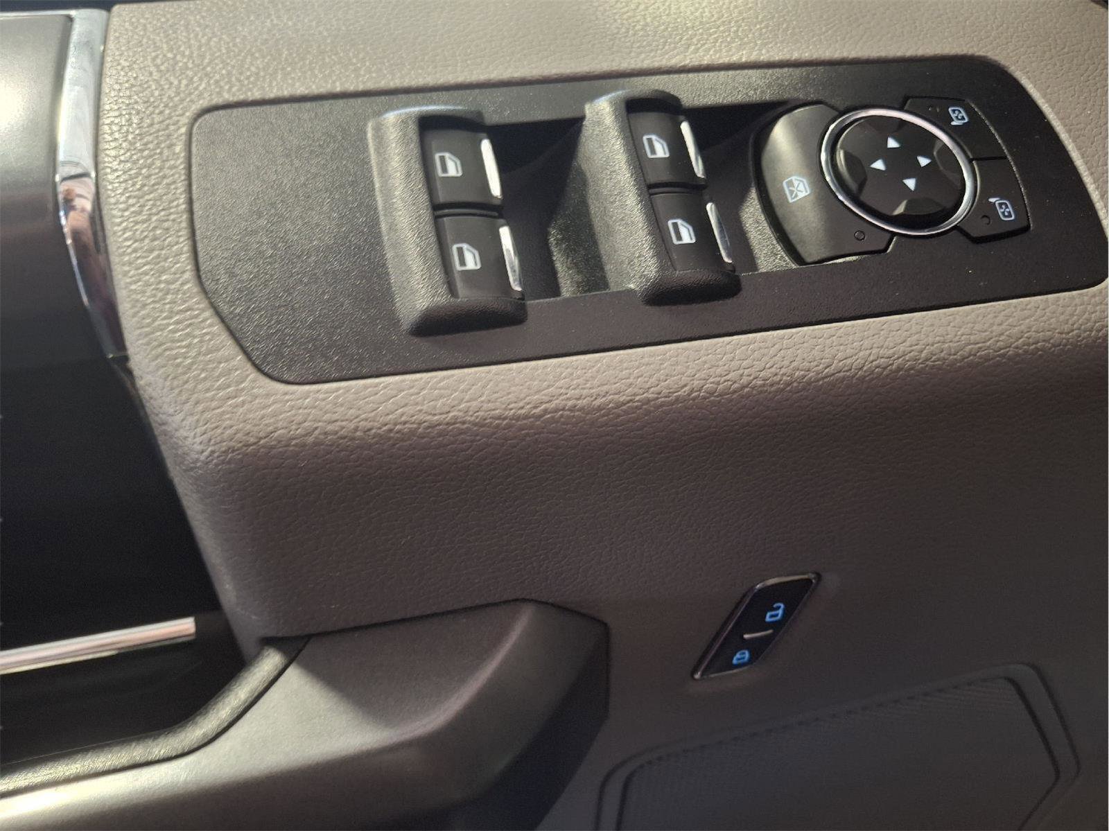 Used 2017 Ford F150 XLT w/ Equipment Group 301A Mid AWD/4WD image 13