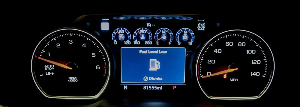 Used 2021 Chevrolet Suburban High Country AWD/4WD image 32